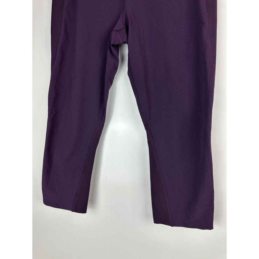 ✨2/$20 Athleta Ultimate Dobby Crop Pant Pocket Athletic Textured Purple SP Small - Picture 11 of 16